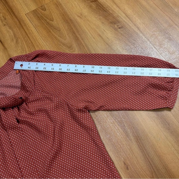 Sara Michelle Orange and White Cuffed 3/4 Sleeve Blouse with Tie Front - Picture 7 of 9